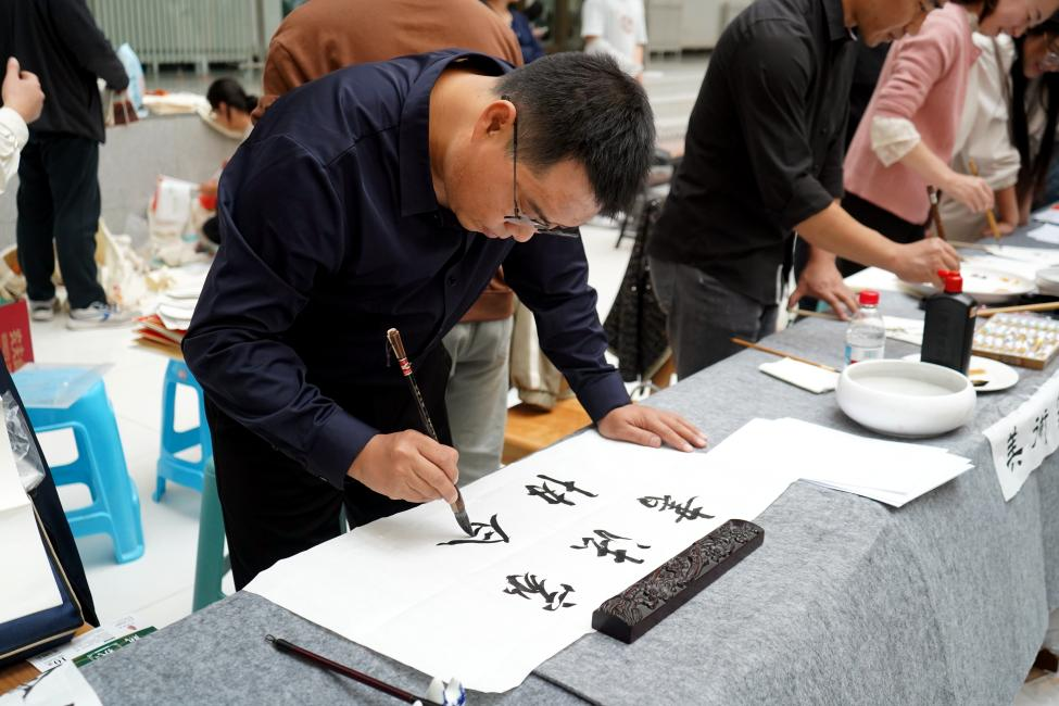 塔里木大學文聯(lián)開啟會員日納新 煥發(fā)校園文藝創(chuàng)作新活力